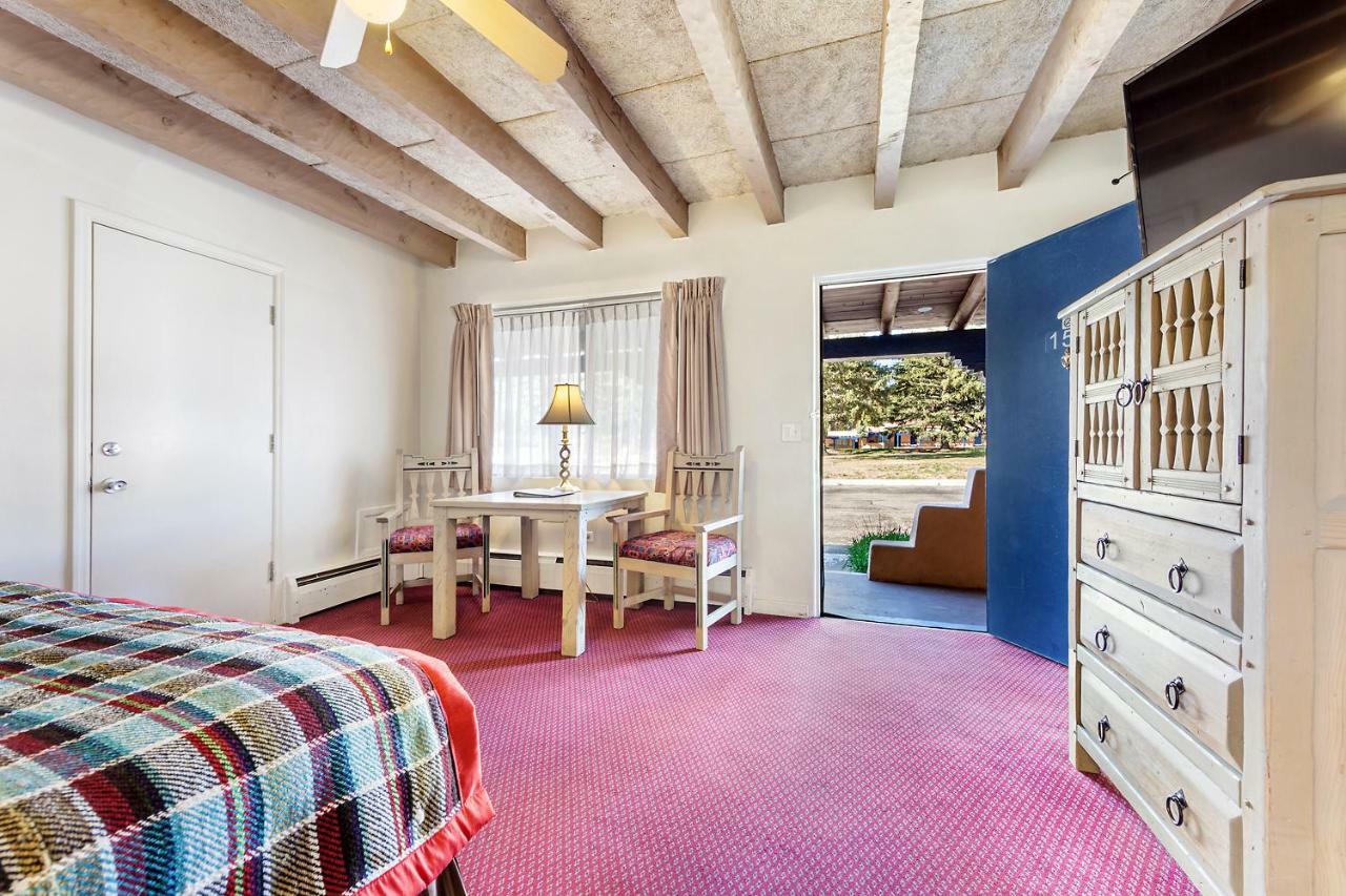 Kachina Lodge Resort And Meeting Center Taos Kültér fotó